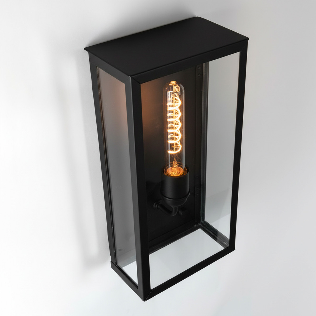 Messinglampe in antiker Bronzefarbe mit E27 Fassung