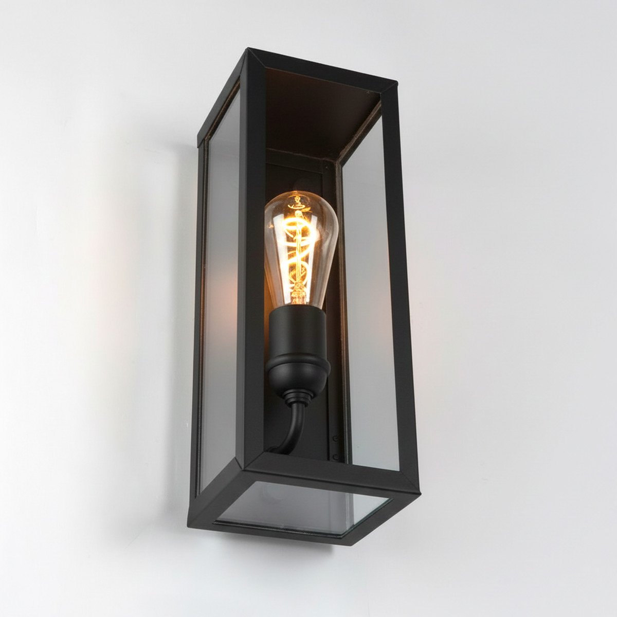 Messinglampe in antikem Bronze mit E27-Fassung