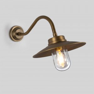 Messing-Lampe in der Farbe antik Messing mit einem E27-Fassung