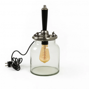 Messinglampe in Antiksilber mit E27-Fassung