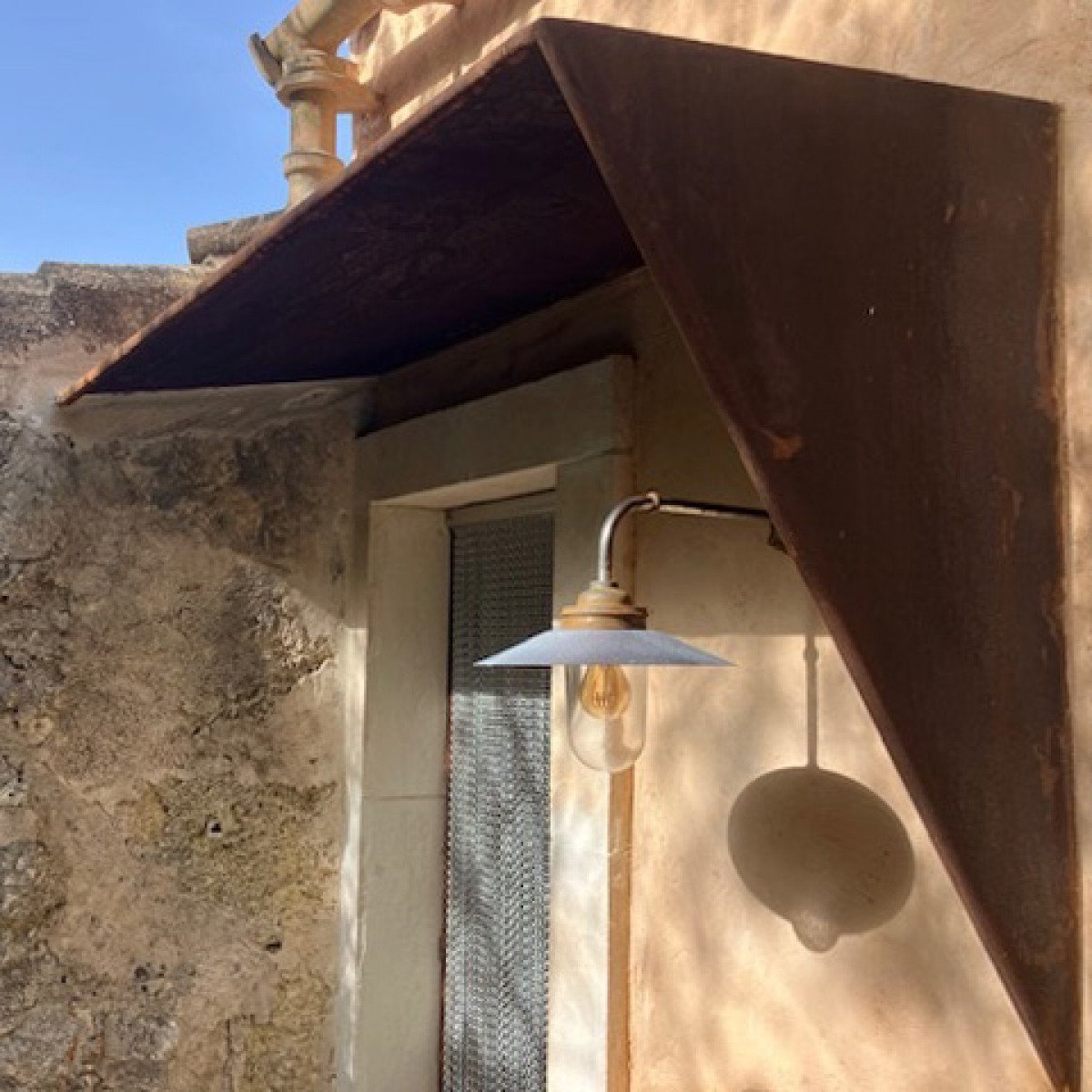 Provence Außenhofleuchte Rost