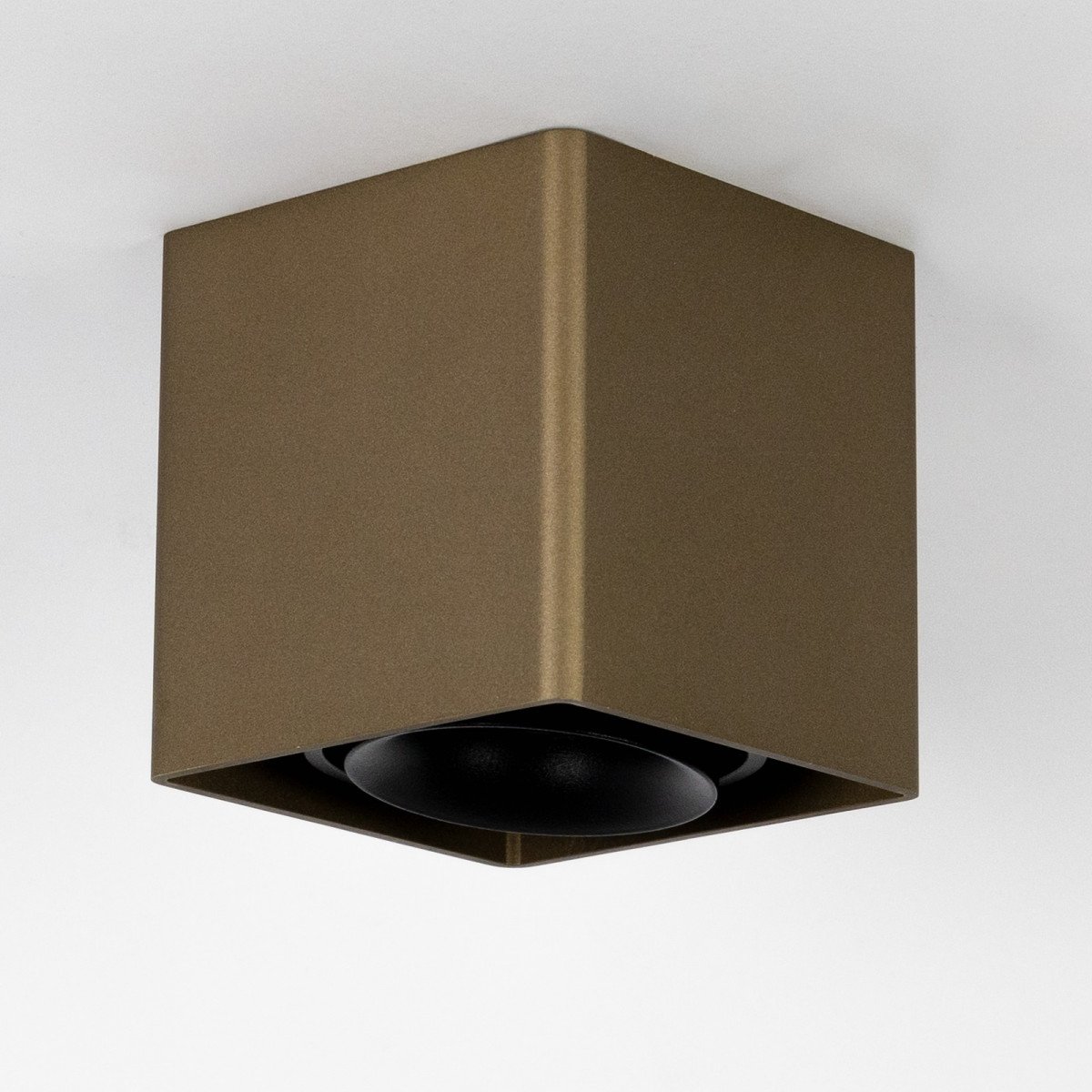 Innenbeleuchtung Bjron Aufbau-Spot Bronze modern