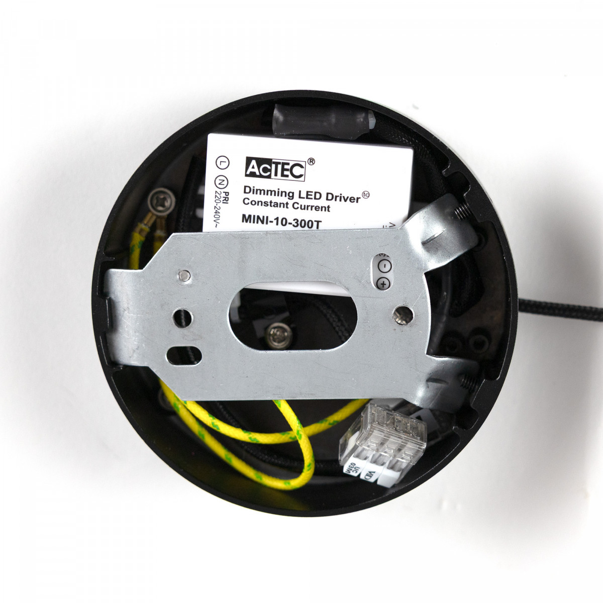 Innenleuchte June Pendelleuchte schwarz Aluminium modern