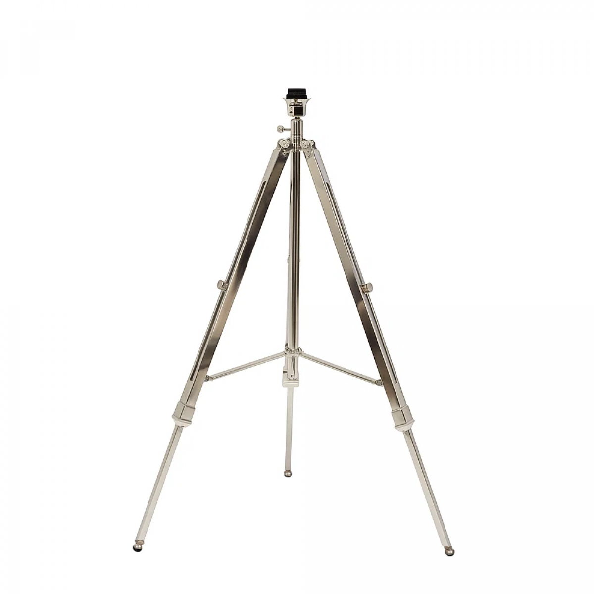 Messinglampe in Antik-Nickel mit E27-Fassung Messinglampe in Antik-Nickel mit E27-Fassung