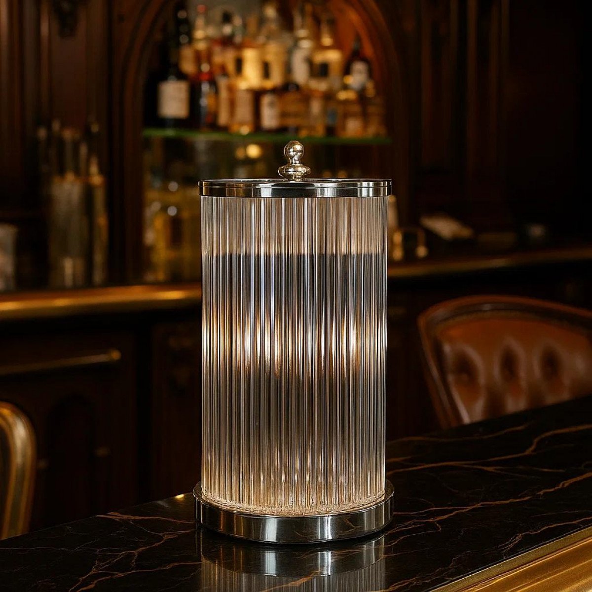 Messinglampe in Antik-Nickel mit E14-Fassung