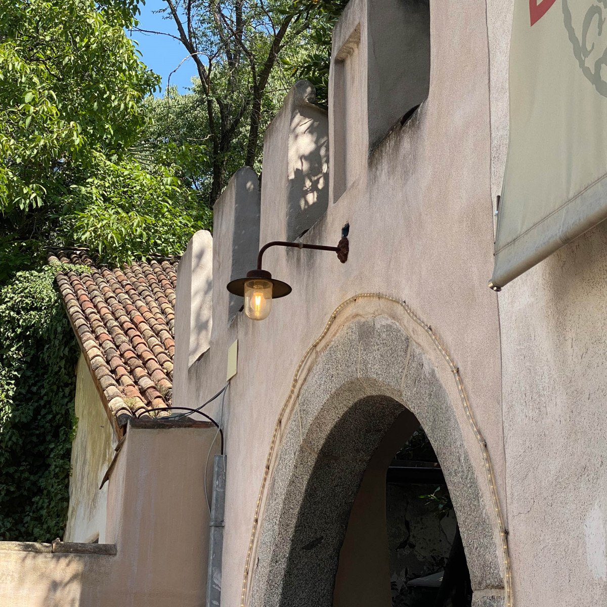 Provence Außenhofleuchte Rost