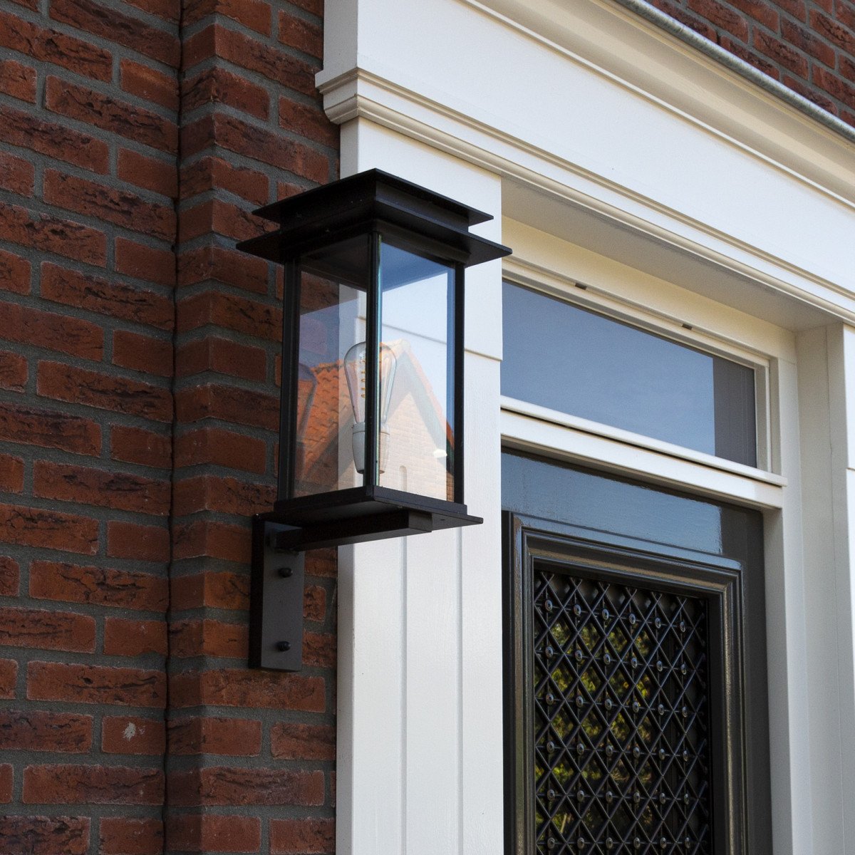 Praag Wandlampe - Außenleuchte - Zeitloses Design - die optimale Außenbeleuchtung - Nostalux