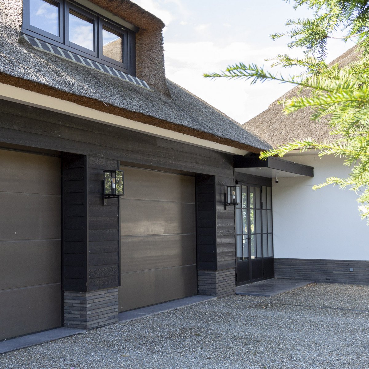 Moderne Außenwandleuchte Capital XL  Schwarz Moderne Außenwandleuchte Capital XL  Schwarz