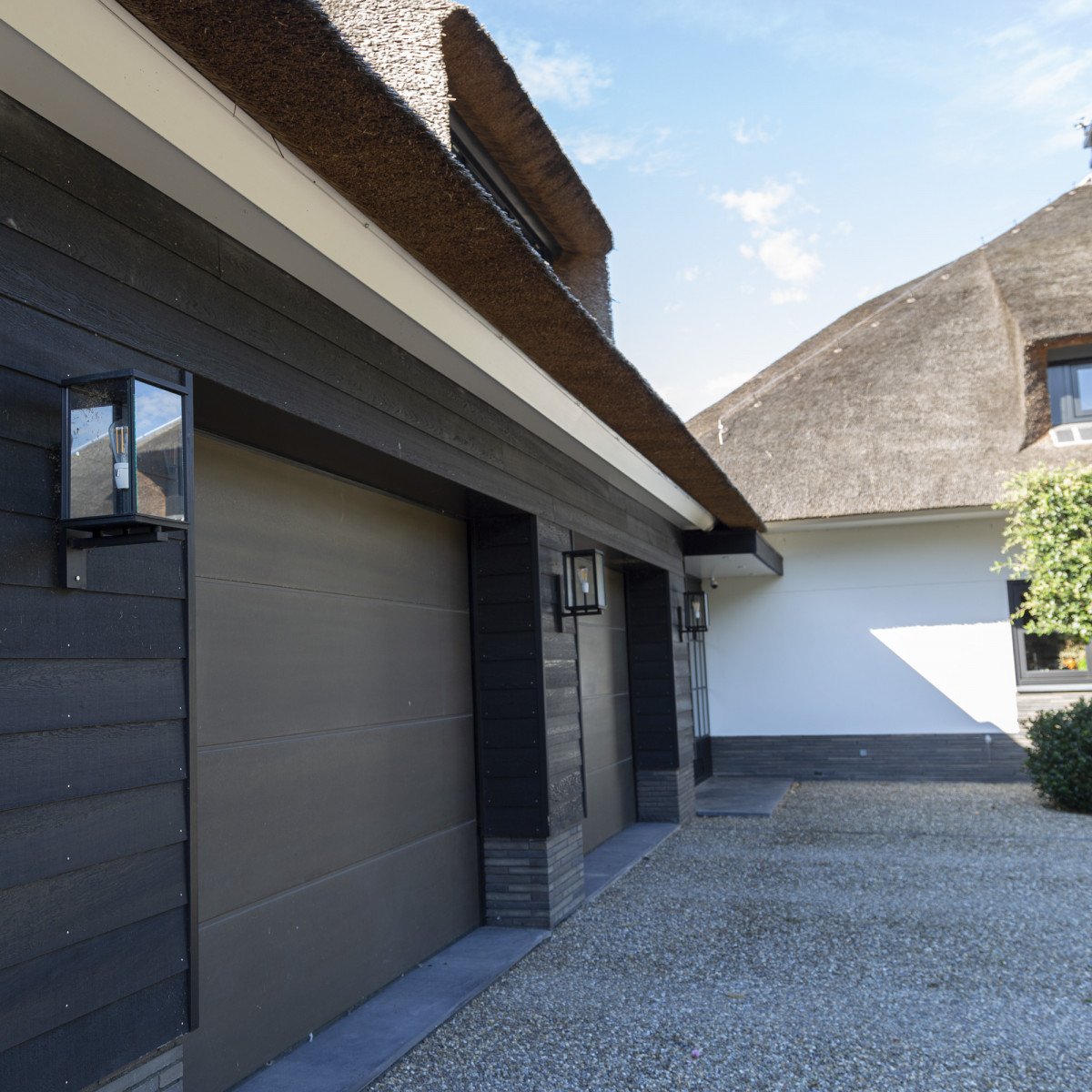 Moderne Außenwandleuchte Capital XL  Schwarz Moderne Außenwandleuchte Capital XL  Schwarz