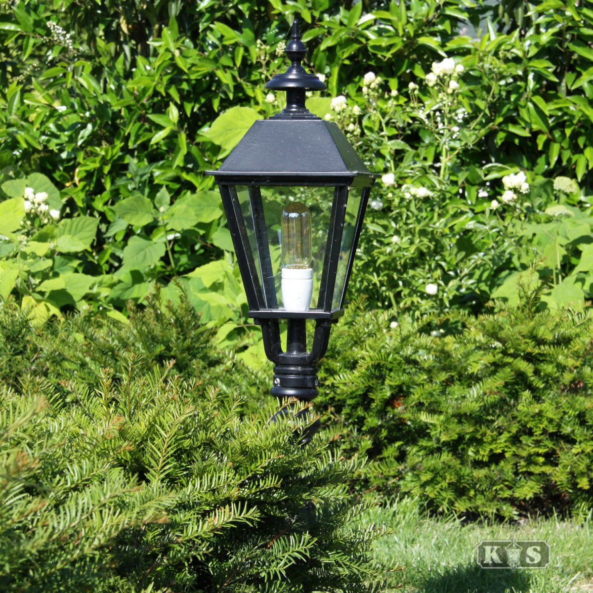 Klassische Gartenlampe Newport